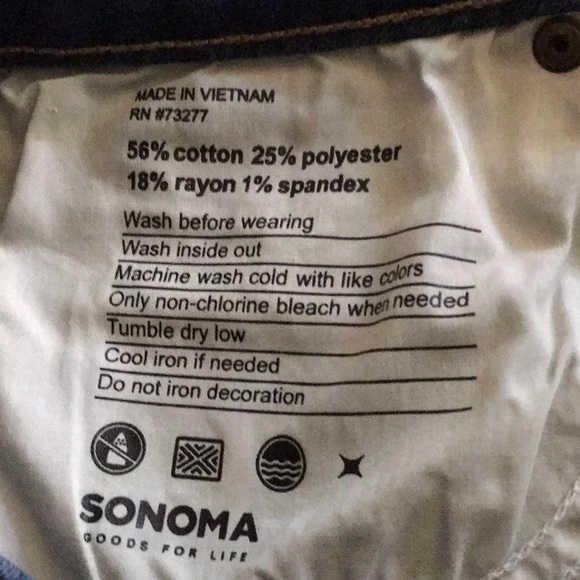 Sonoma Jean Shorts Size 4 Frayed Cuff - Picture 4 of 4